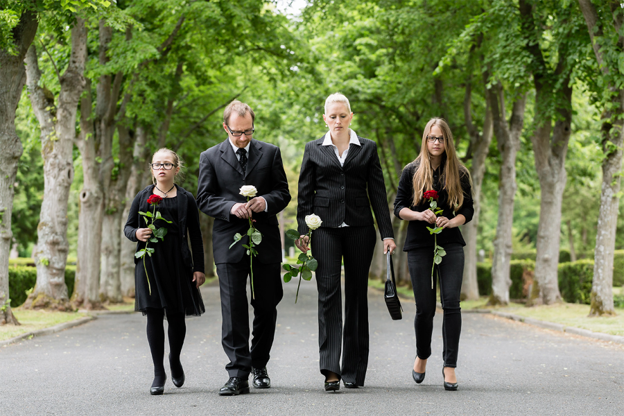 What To Wear To A Funeral In The Summer