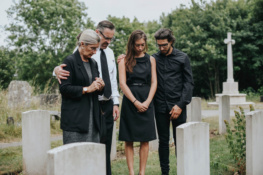 What To Wear To A Funeral In The Summer