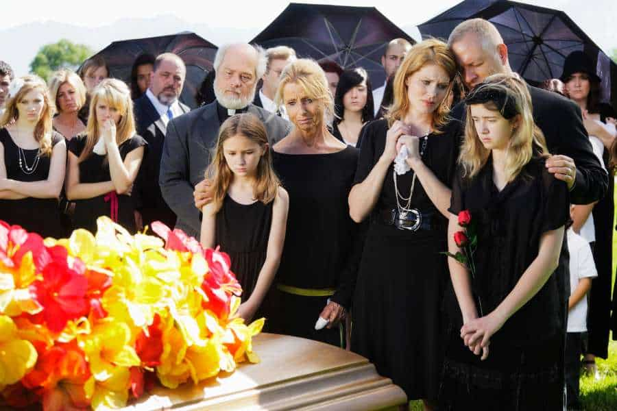 What To Wear To A Funeral In The Summer